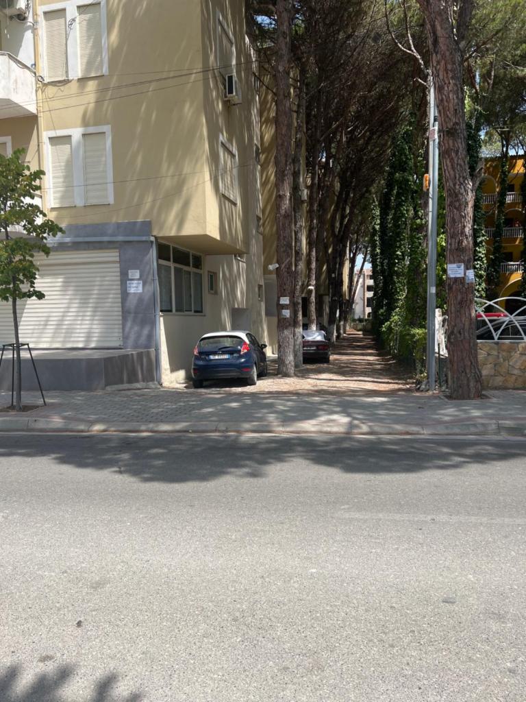 Apartment 16 photo 1