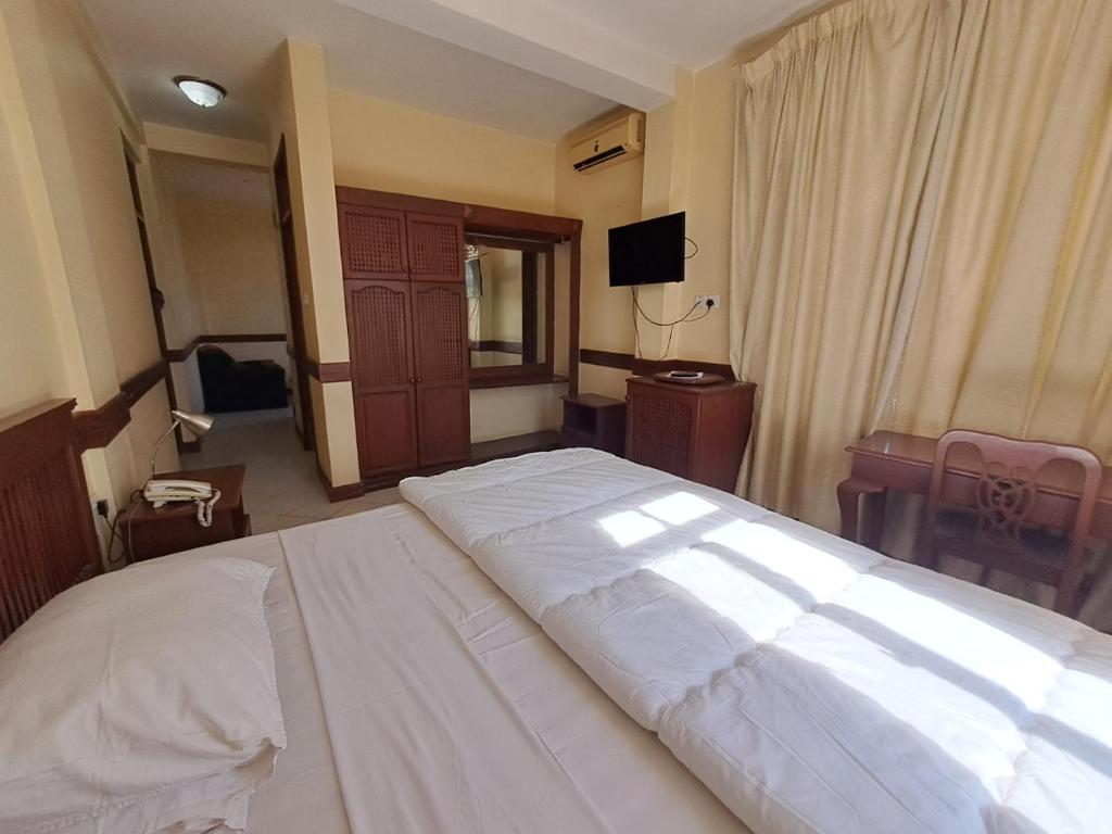Moshi Leopard Hotel photo 1
