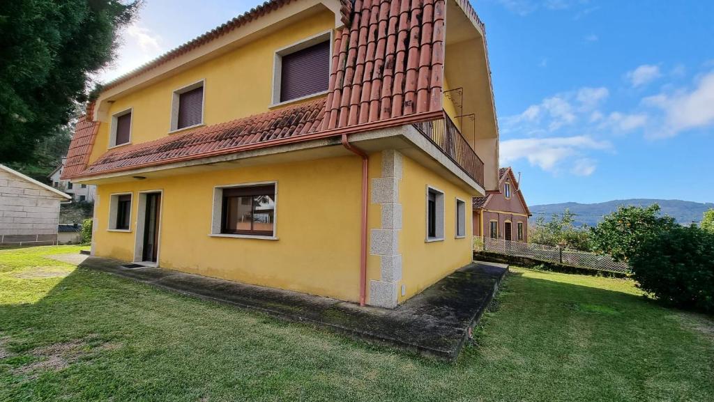 Visita costa de Galicia desde la Villa de Arcade