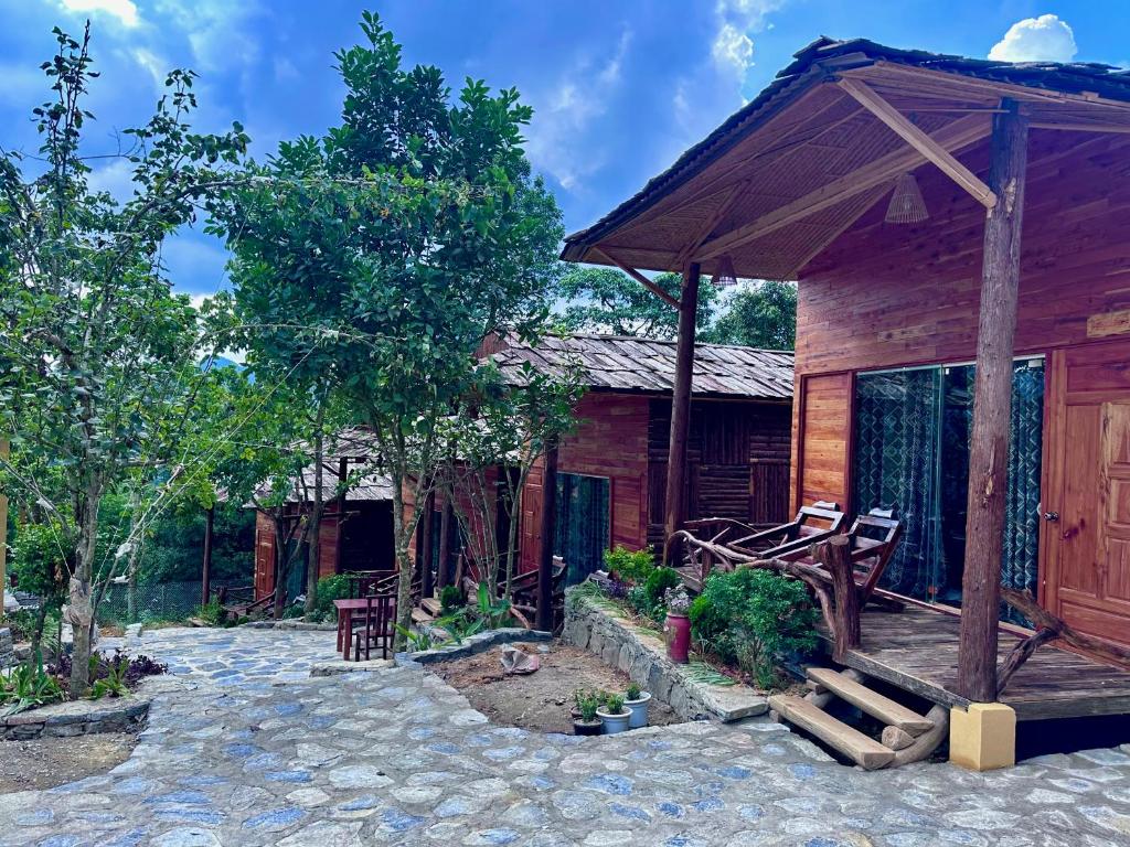 Bac Ha Charm Stay