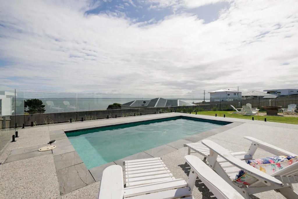The Bay View San Remo - BYO LINEN & TOWELS photo 3