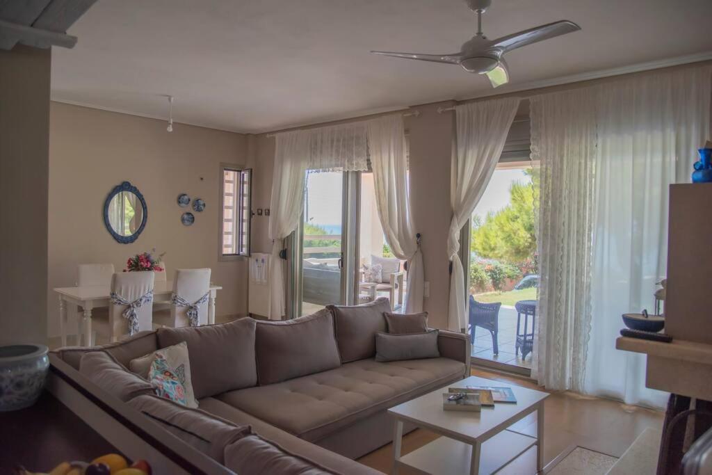 Seaside Sunset Villa with private garden 1 photo 2