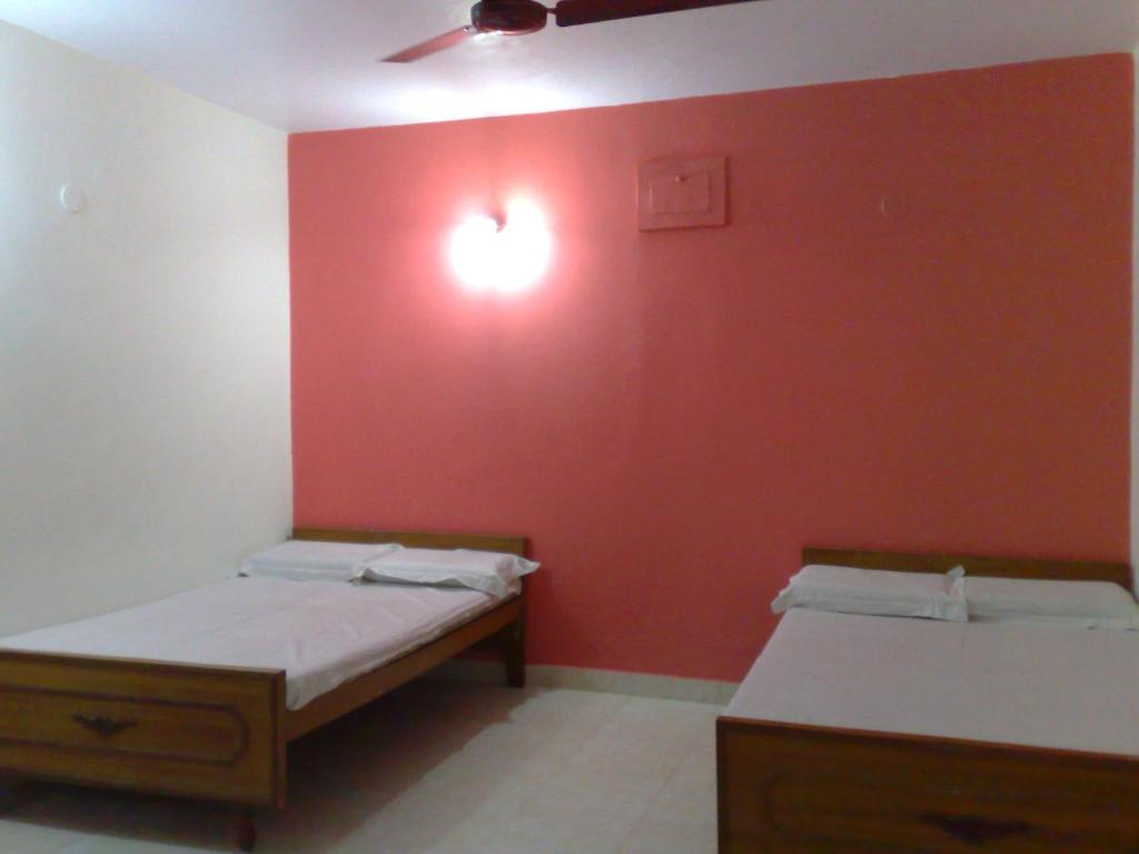 Трехместный (Трехместный номер Делюкс), Shanti Guest House Manikarnika Ghat