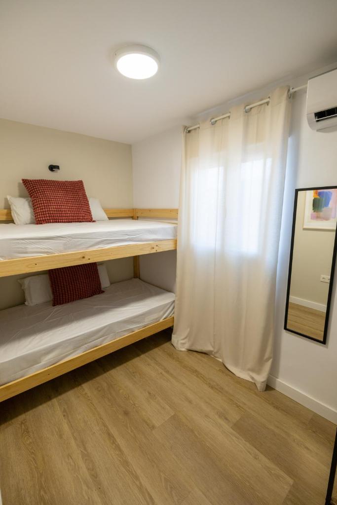 Hostal Royal Bliss photo 3