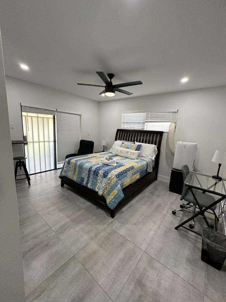 LYZ Miami image