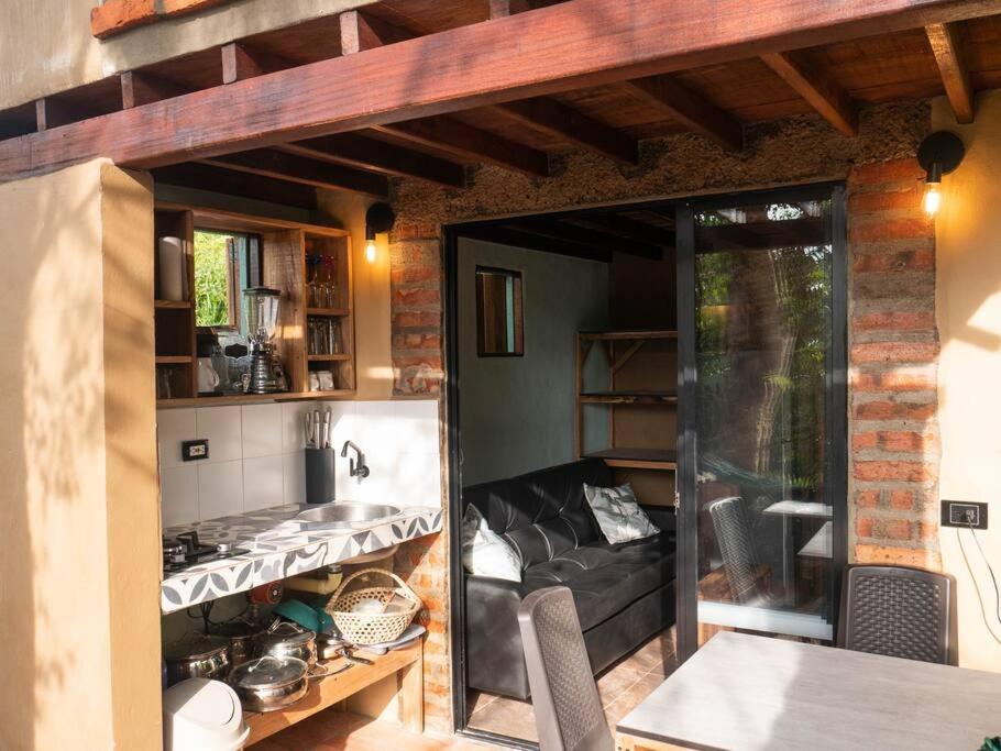 La Casita del Bosque, Minicasa totalmente equipada, con tina y agua caliente photo 4