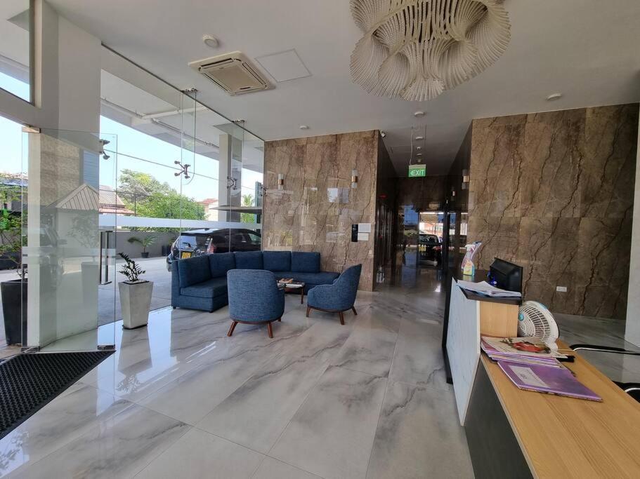 Kingsview Residencies 3 Bed luxury apartment. photo 4