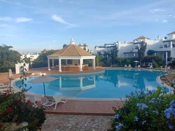 Bord de mer, villa de luxe photo 4