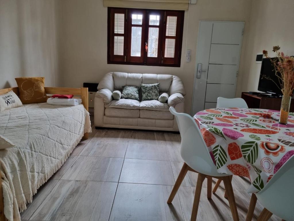 Casa Céntrica con acceso autónomo photo 1