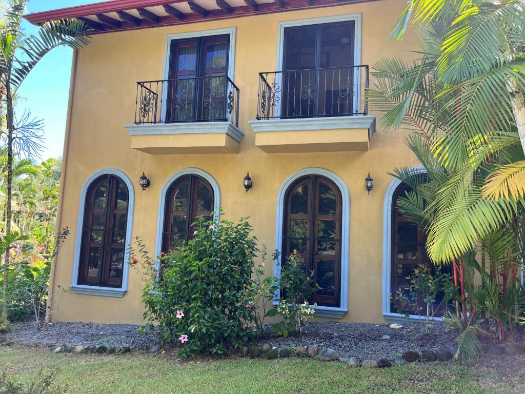 Pavones Beach Resort