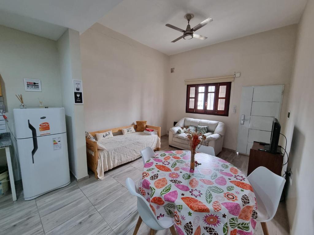 Casa Céntrica con acceso autónomo photo 2