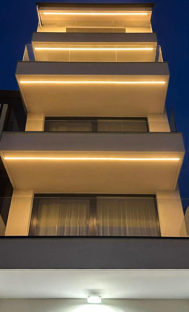 P J Luxury Suites photo 2