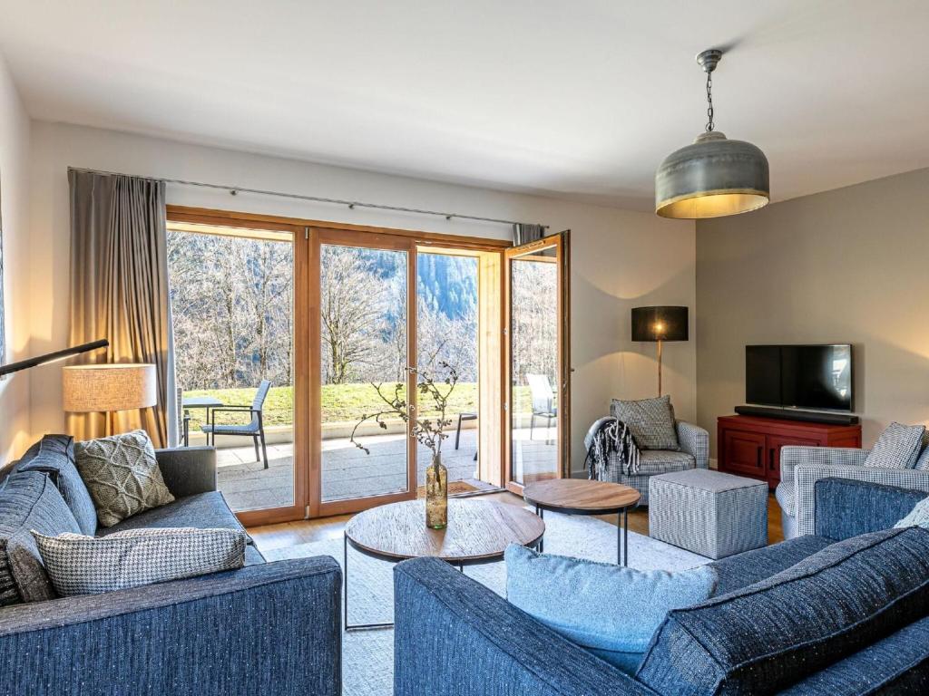 Luxurious apartment with two bathrooms and terrace photo 2