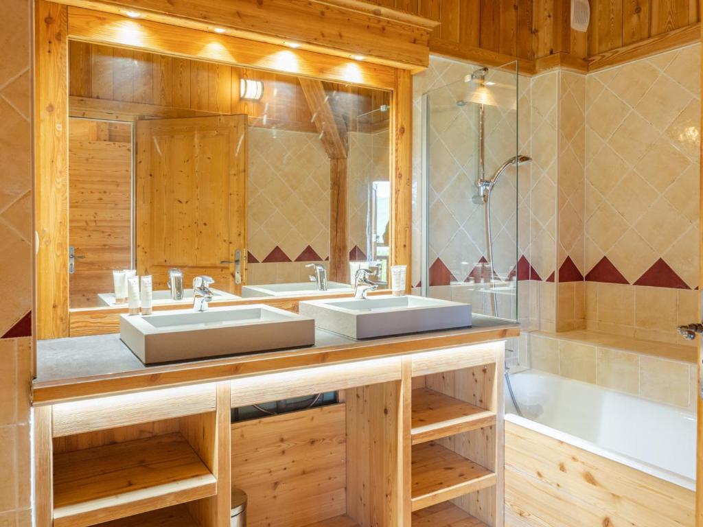 Chalet Huez, 8 pièces, 14 personnes - FR-1-645-41 photo 4