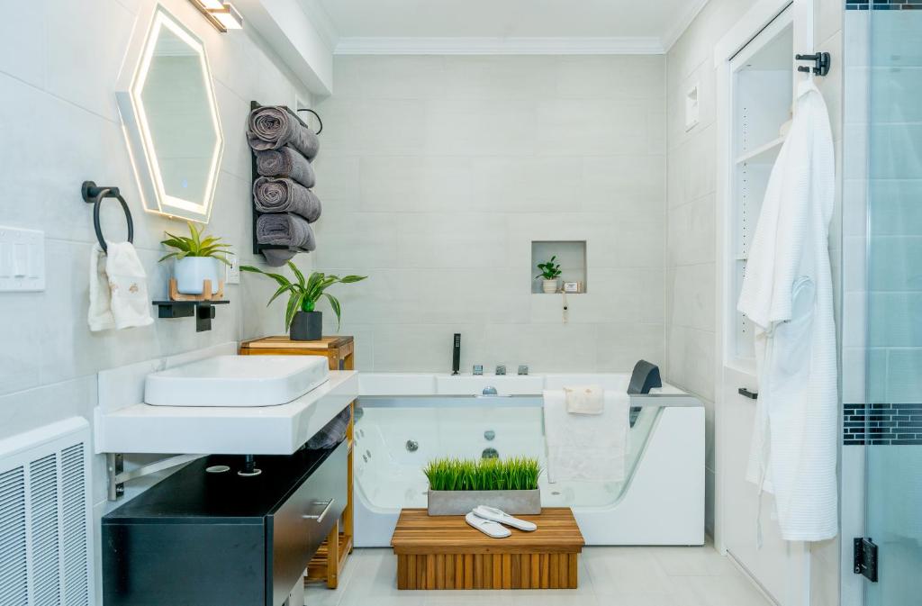The Honey Suite & Spa photo 4