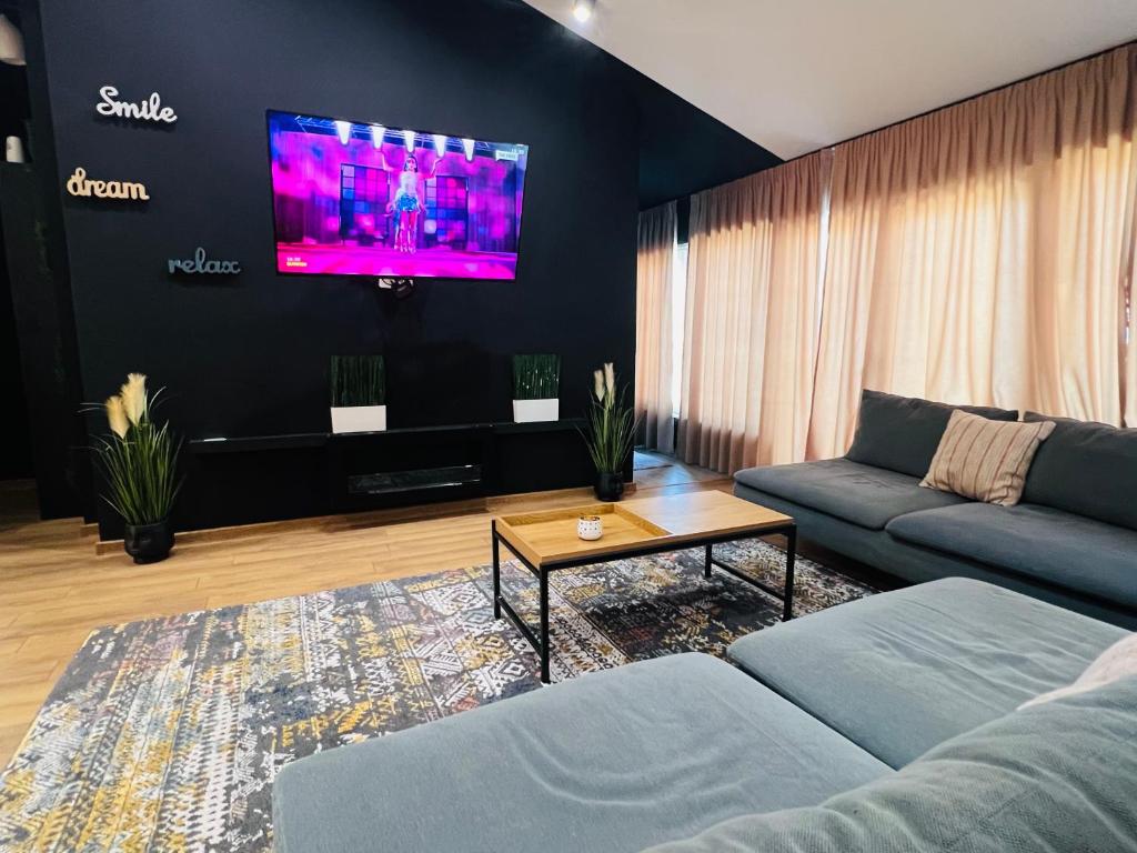 Тop view apartment photo 3