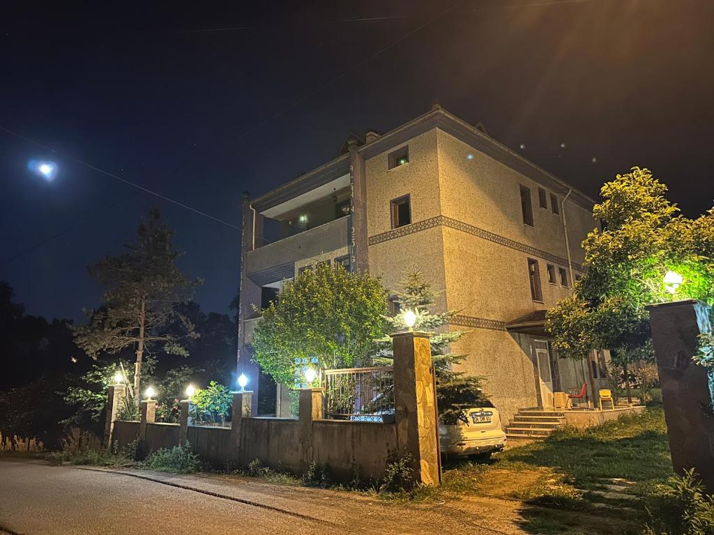 Gözbebeğim photo 3