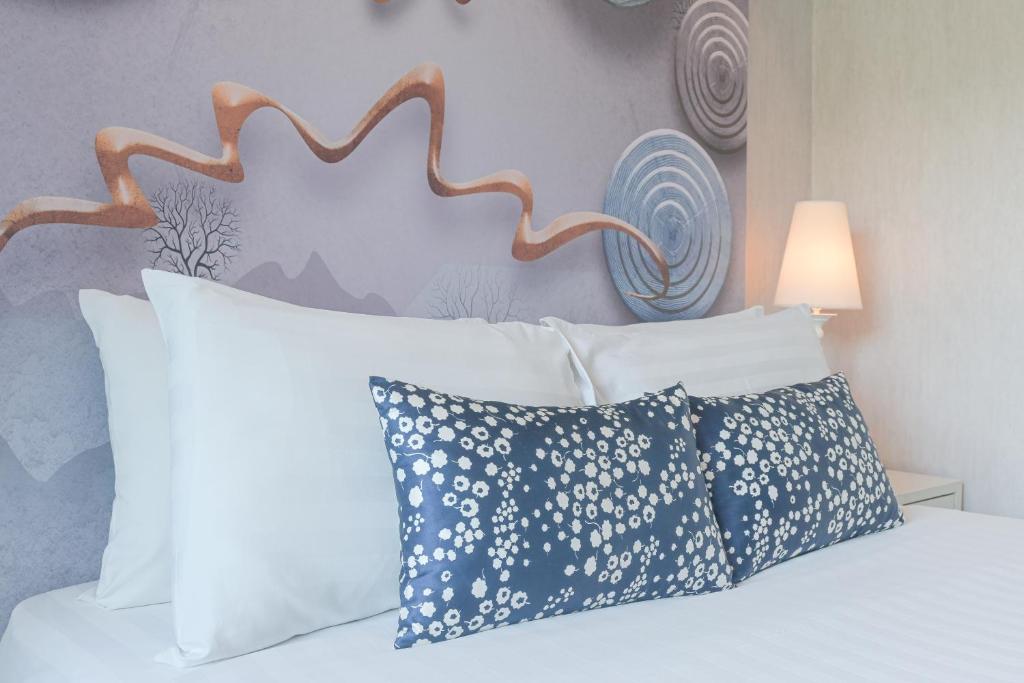 Sino Maison Room Type - Suite