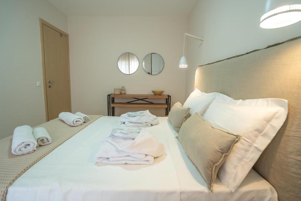 Elia Family Apartment photo 2