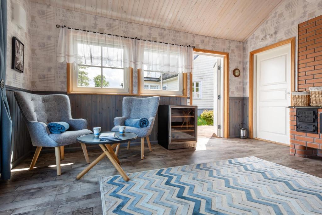 Nordic Bliss - KUMA Beach House with Sauna photo 3