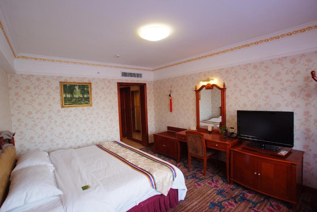 Двухместный (Двухместный номер Делюкс с 1 кроватью), Yanbian Baishan Hotel
