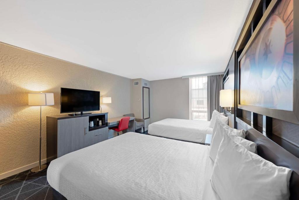 Best Western Plus Austin Central photo 3
