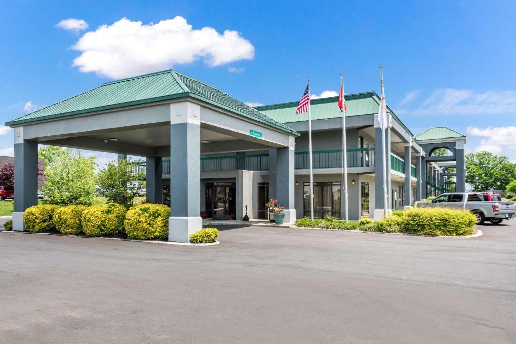 Quality Inn Lebanon image