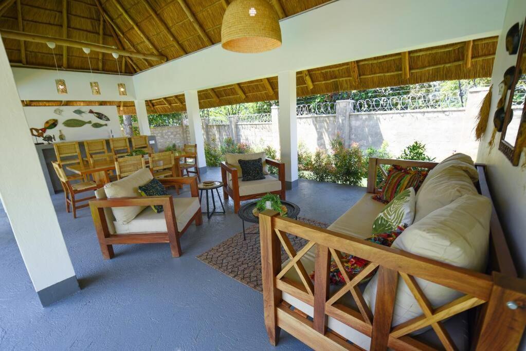 Private Villa at the Source of the Nile photo 2