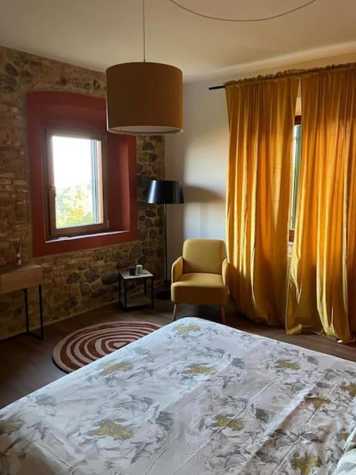 Orizzonti Toscani new apartment with view and pool photo 1