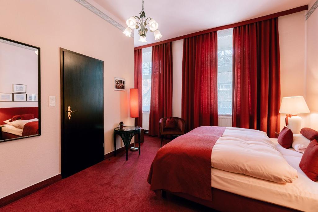 Hotel Der Schwan photo 3