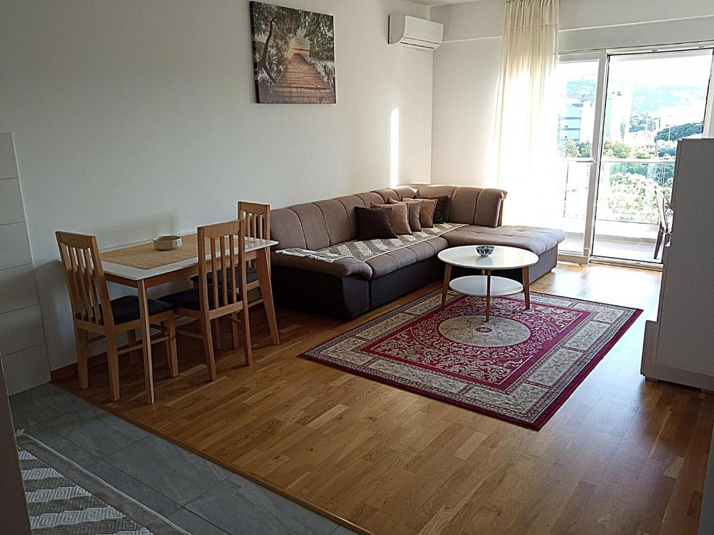 AGA Apartman Podgorica photo 3