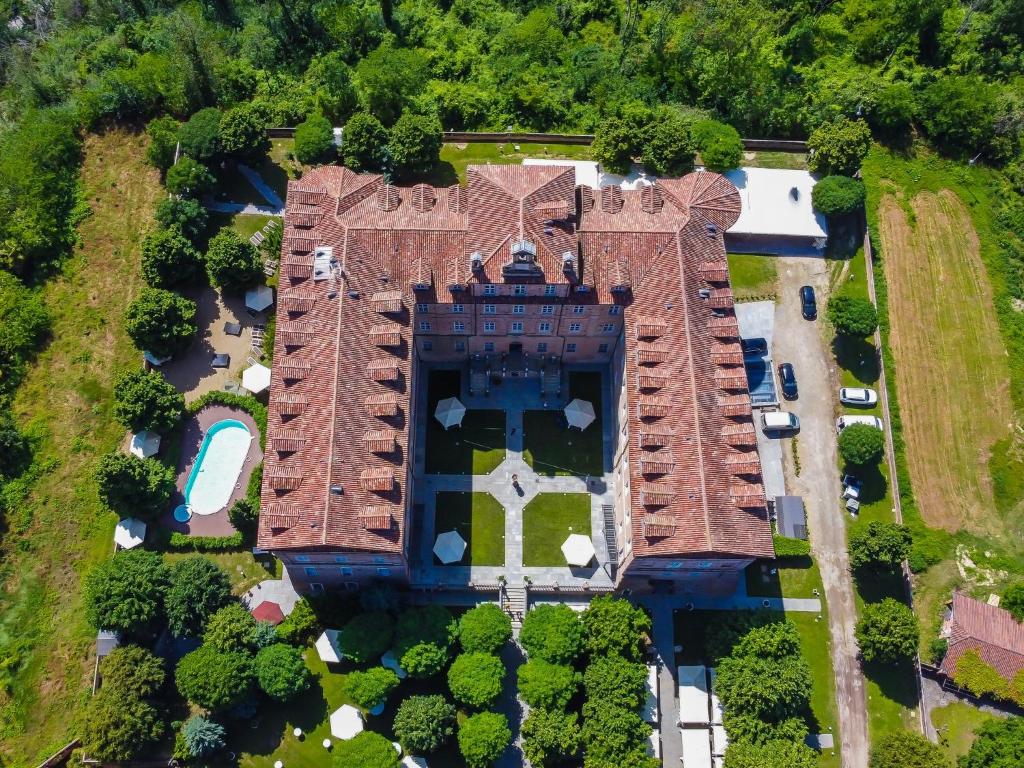 Montaldo Castle & Resort photo 2