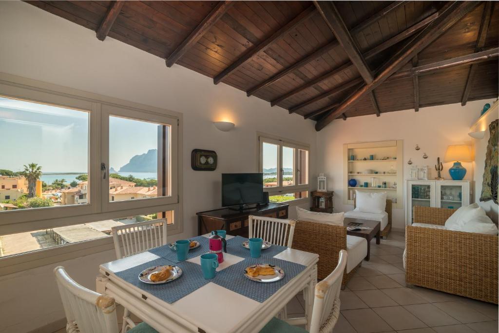 Il Vecchio Faro Attico A5 - Happy Rentals photo 2