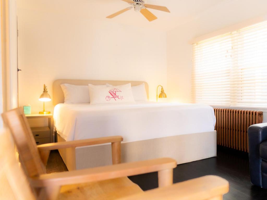 Beachliner Hotel image