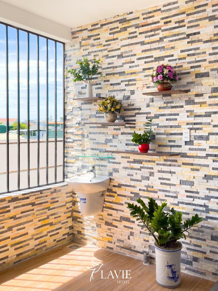 Khách sạn Lavie Hotel Quảng Ngãi