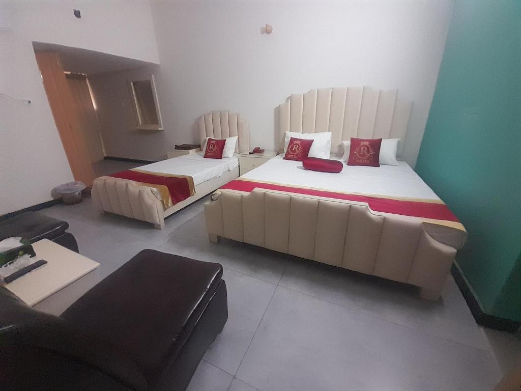 Hotel Grand Rose photo 2