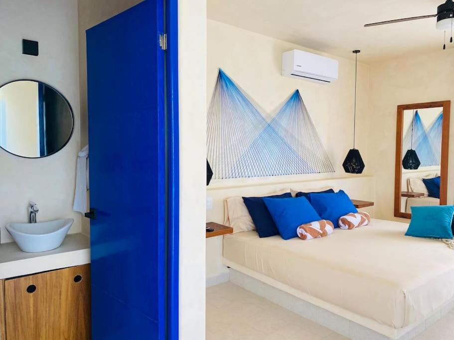 Sunsteps suite pyramids photo 3