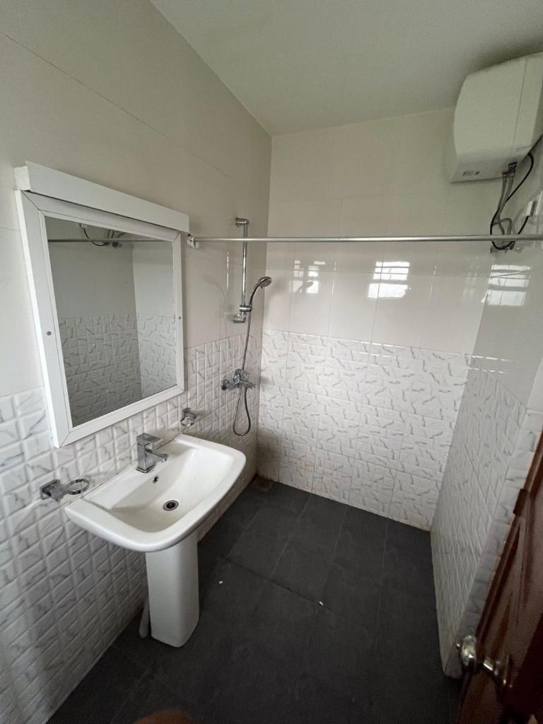 Roseberry Villa photo 3