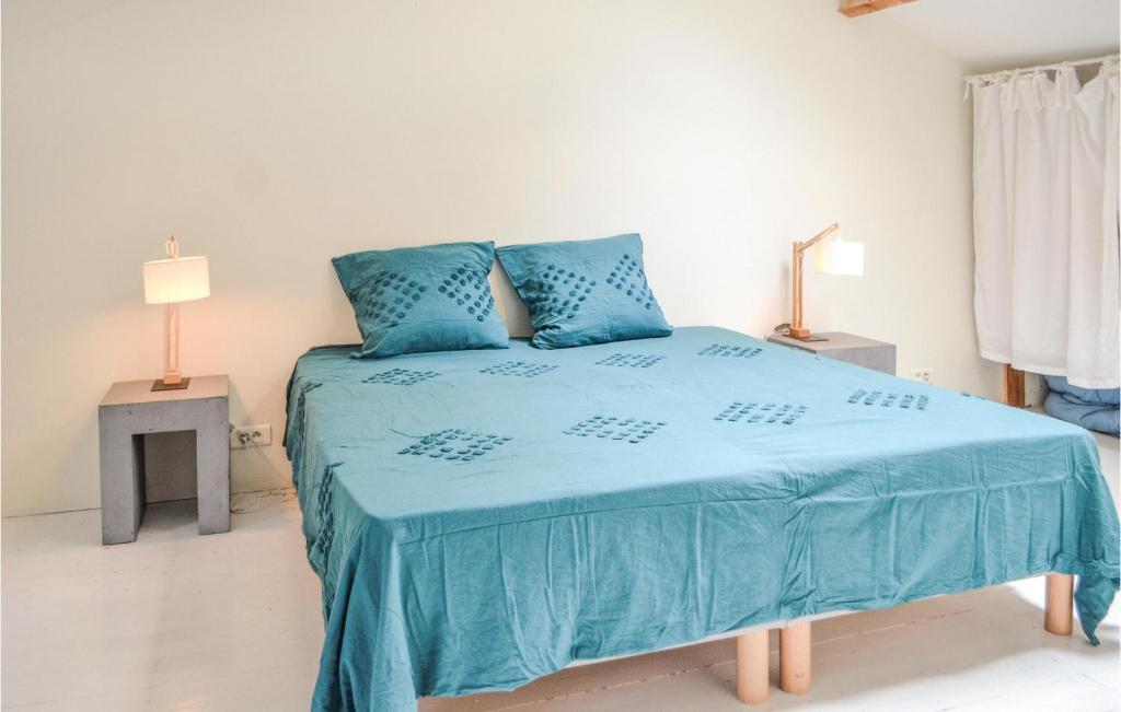 Awesome Home In Courties With Outdoor Swimming Pool, Heated Swimming Pool And 5 Bedrooms photo 4