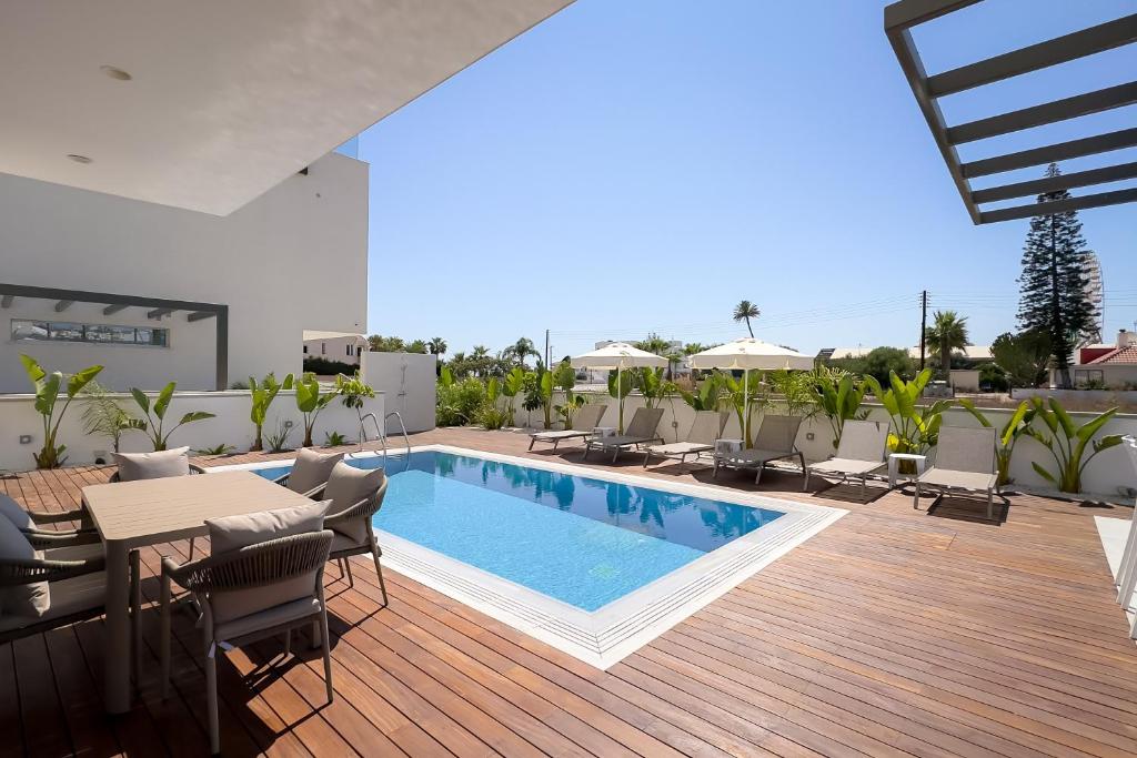 City Napa Seaview Villas - Villa 1 photo 2