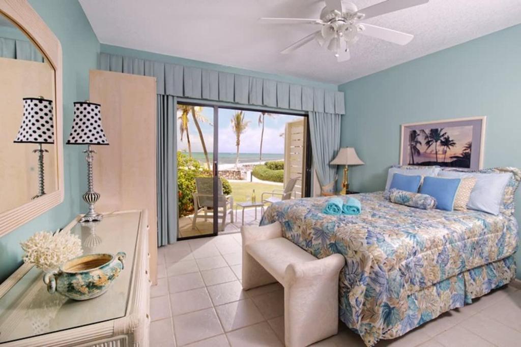 Beach Living at Villas Pappagallo Beachfront 22 photo 1