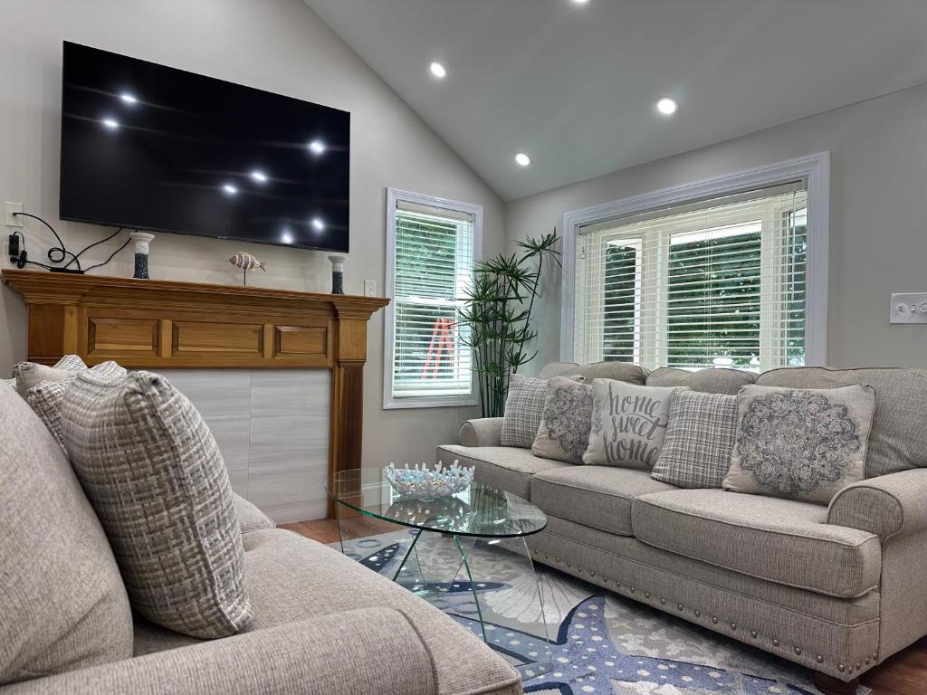 Centrally Located Orleans Home