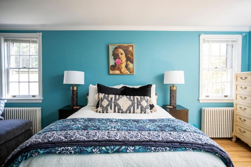 Beautiful fully-furnished Colonial in Millersville photo 4