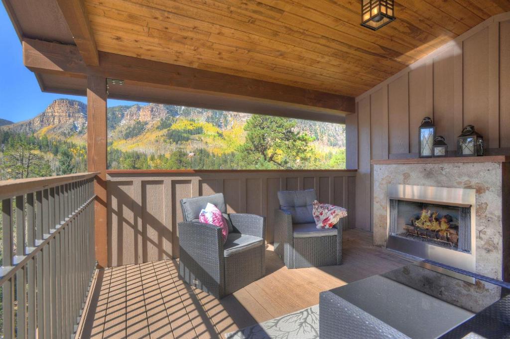 Castle Rock Retreat photo 1