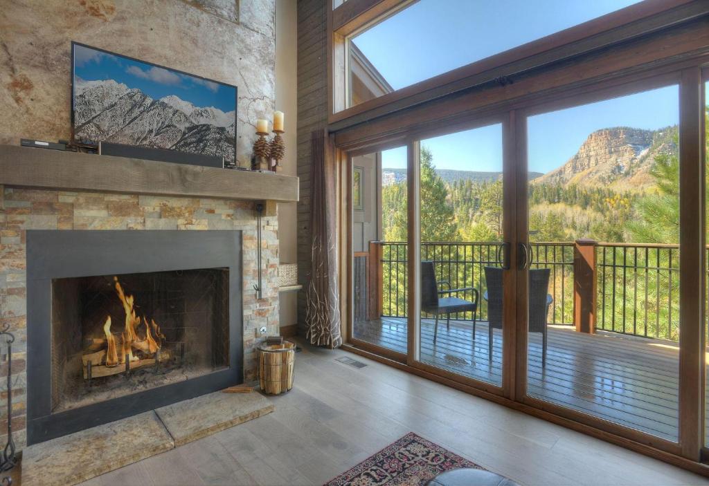 Castle Rock Retreat photo 3