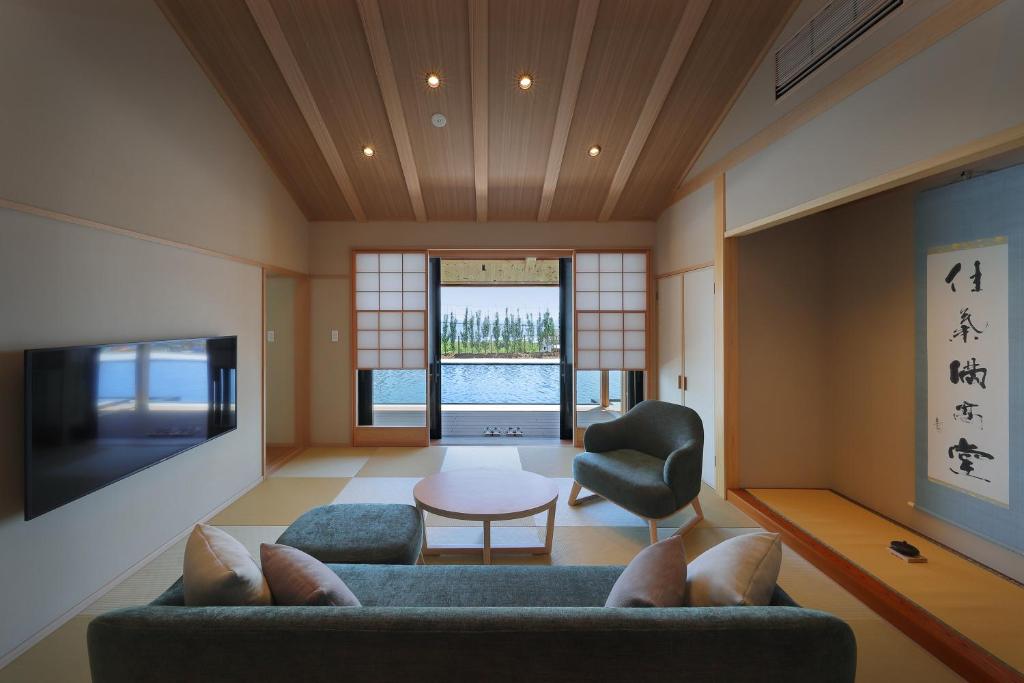 鴨川温泉　璃庵 photo 2
