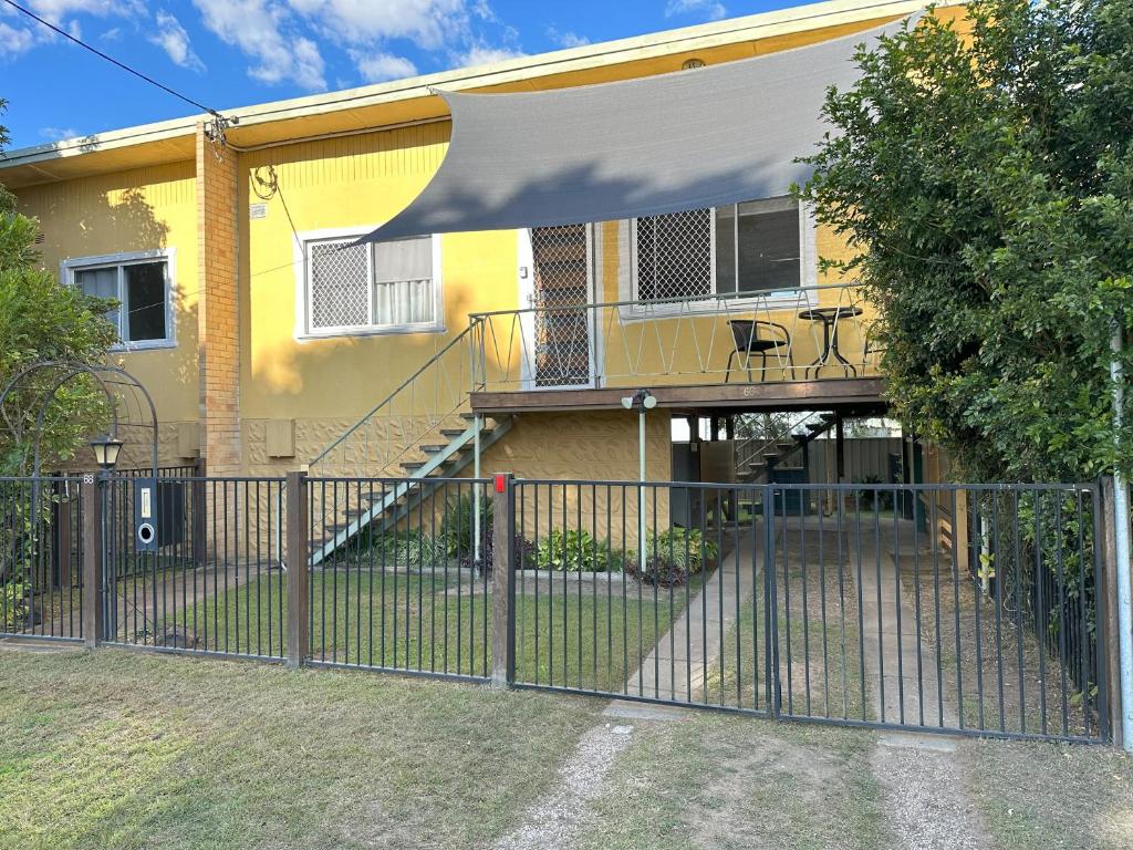 1 Bedroom Apartment near Graftons Waterfront photo 1