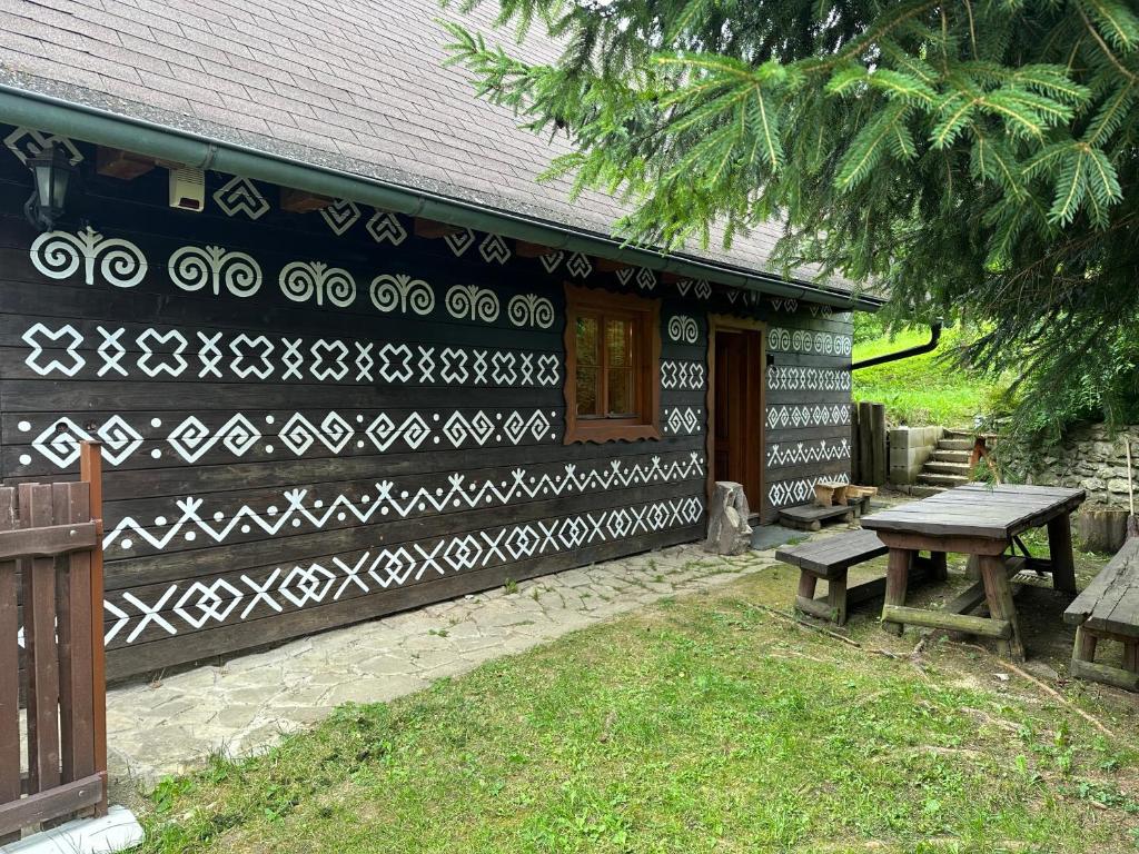 Chalupa Čičmany photo 3