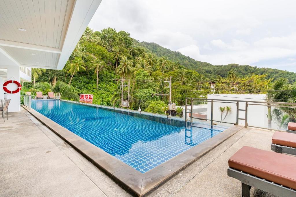 Lae Lay Suites - Karon Beach photo 4