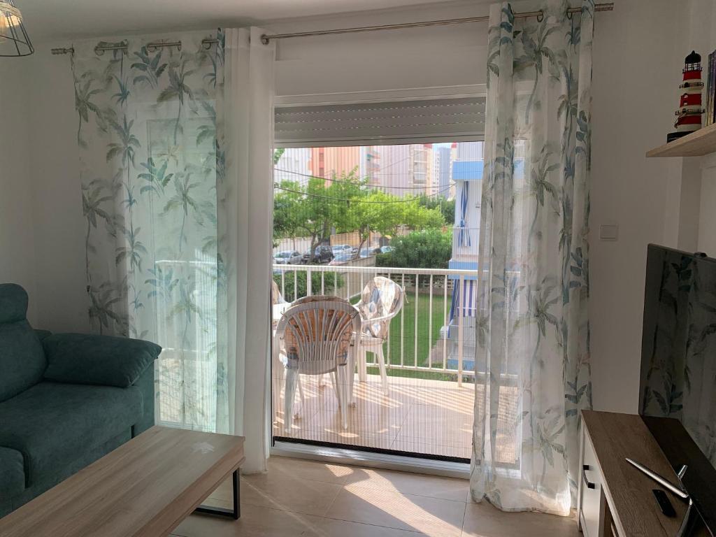 Bonito y coqueto apartamento a 150metros de la playa 2 Línea